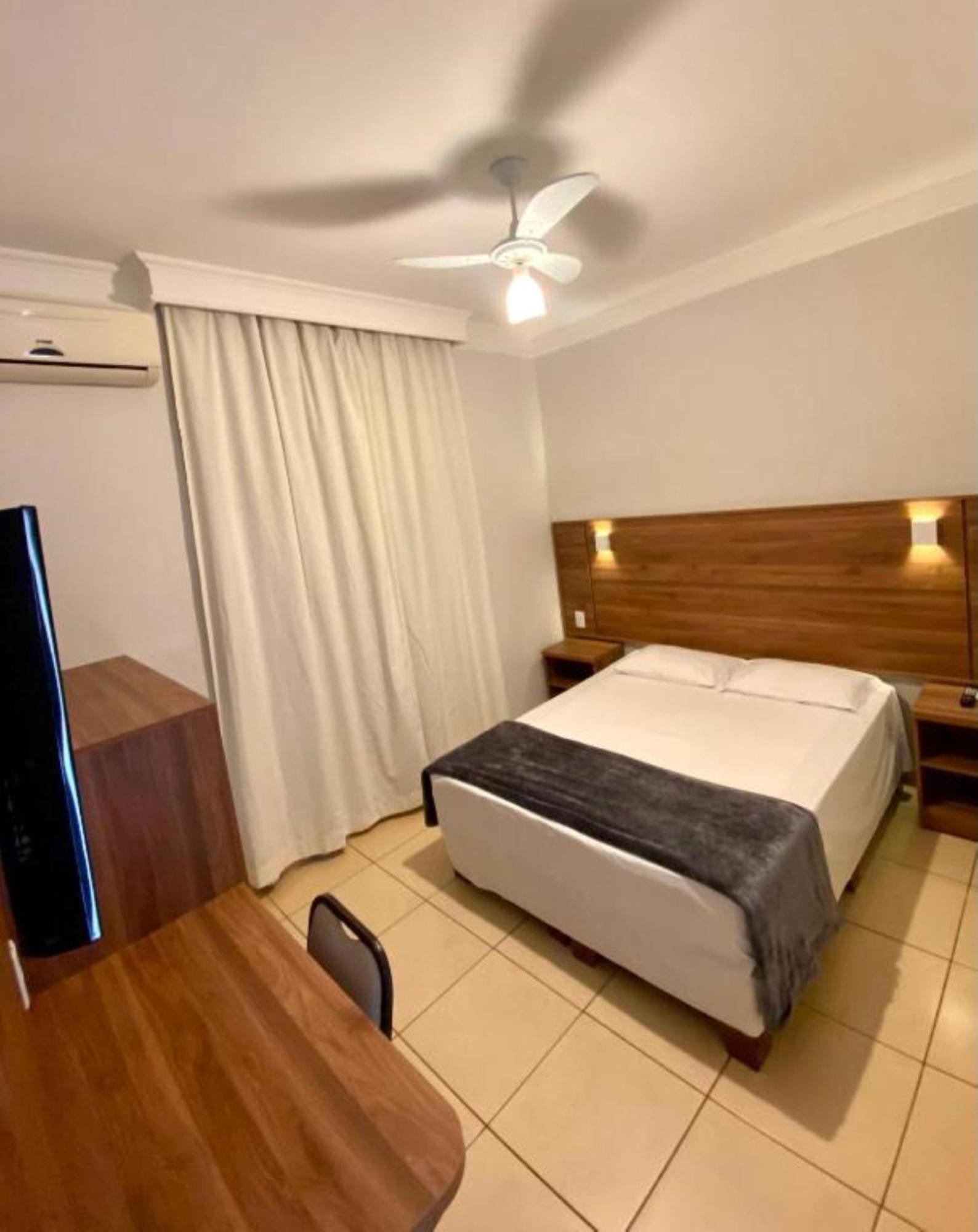 Hotel Roda D'Agua Andradina Pokoj fotografie