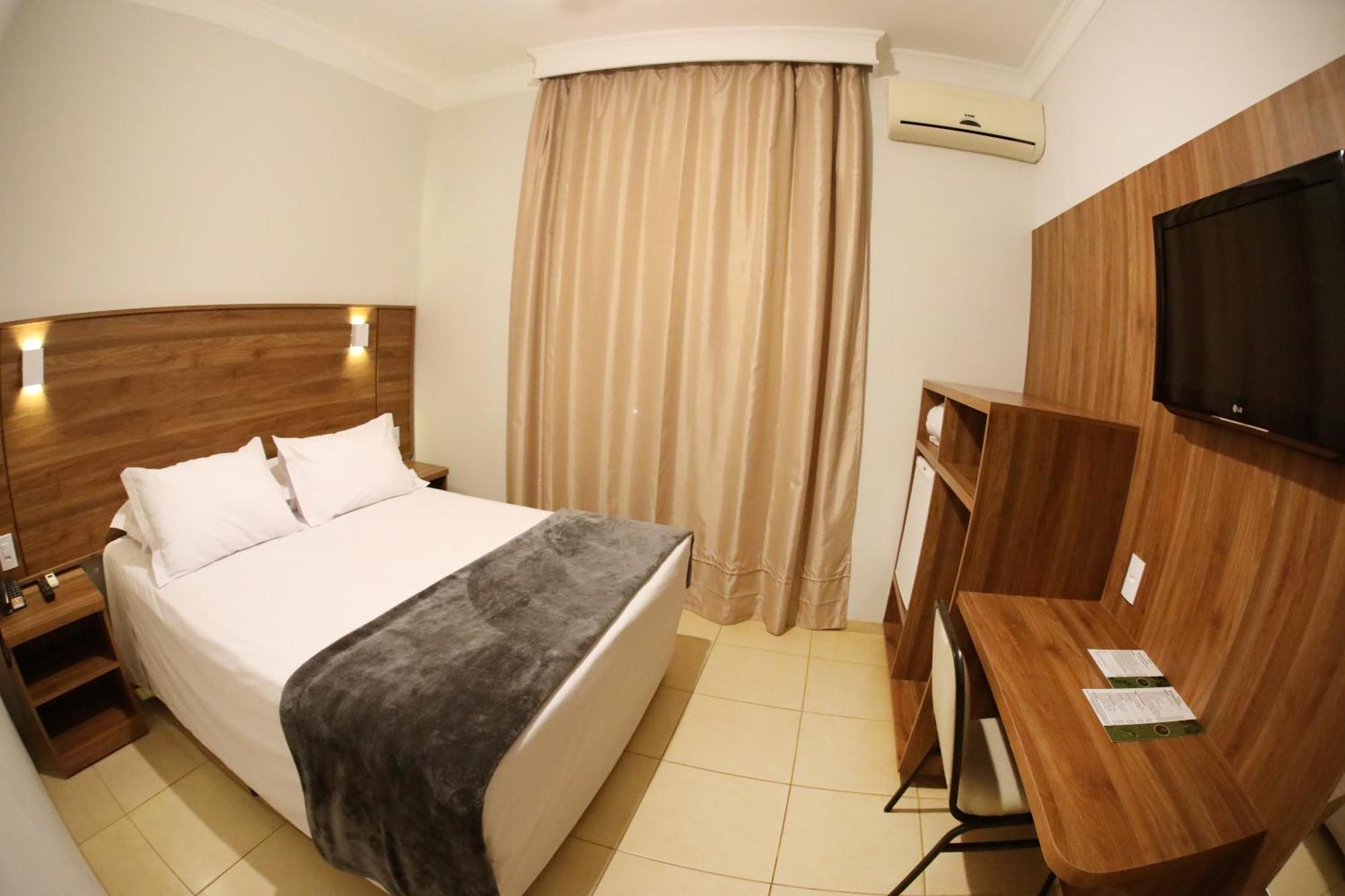 Hotel Roda D'Agua Andradina Pokoj fotografie