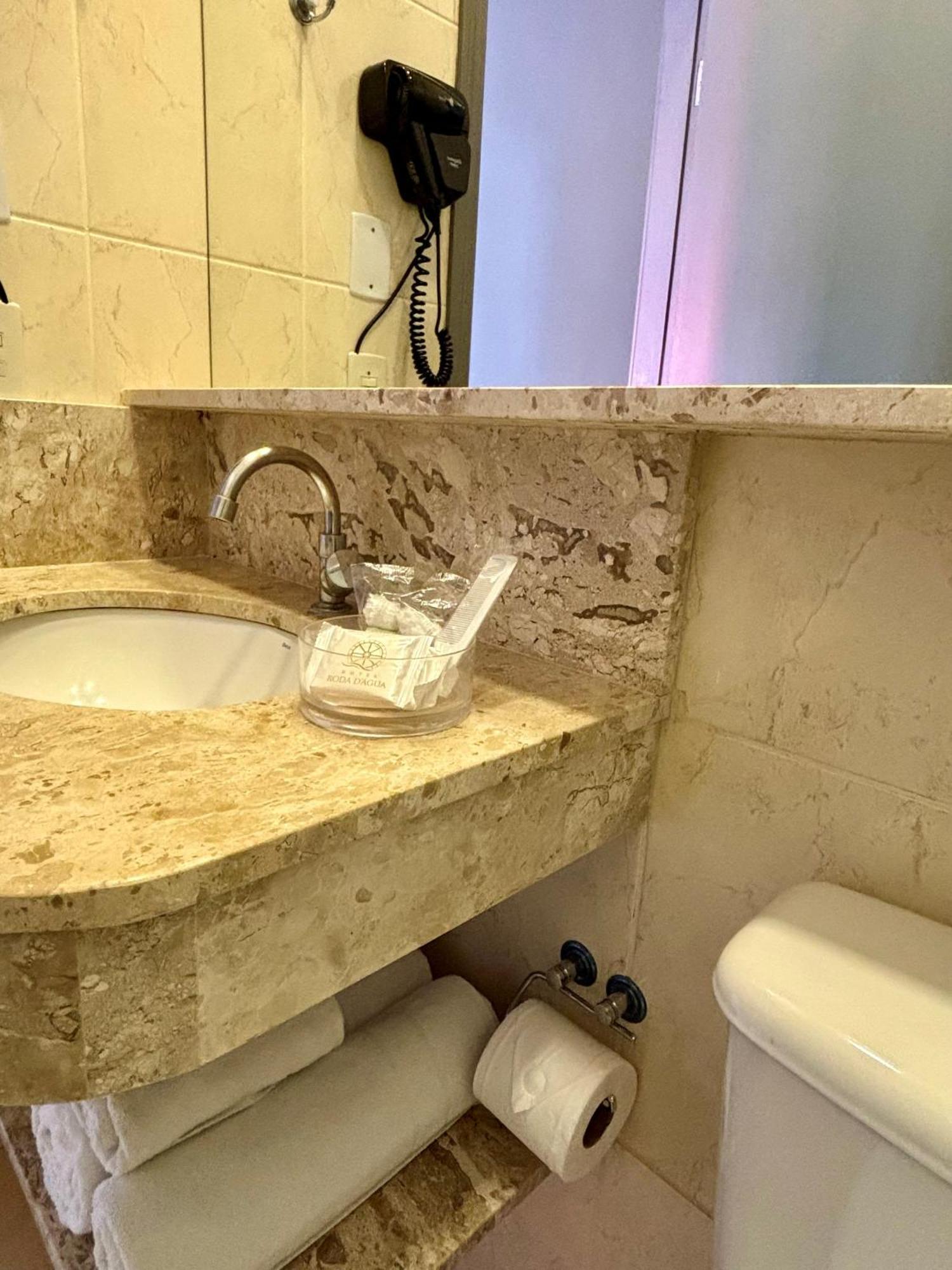 Hotel Roda D'Agua Andradina Pokoj fotografie