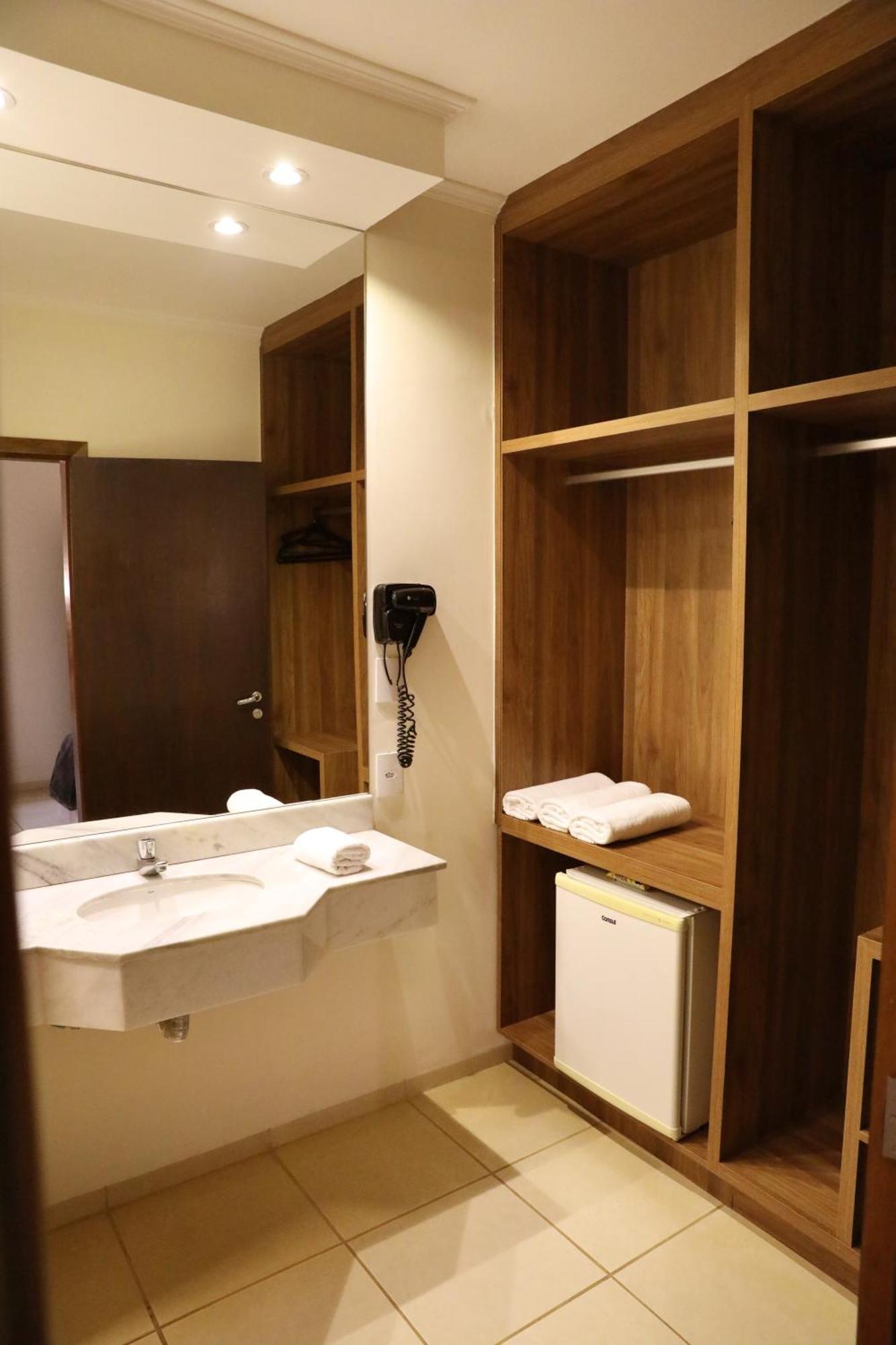 Hotel Roda D'Agua Andradina Pokoj fotografie