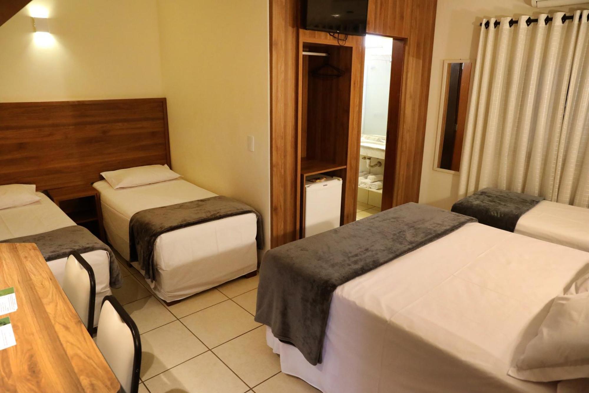Hotel Roda D'Agua Andradina Pokoj fotografie
